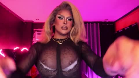 Jade online show from November 2025 02:33:01 AM