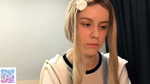 Snapshot of tressamarshbanks chatting on October 2025 06:41:02 PM Alice online show from October 2025 06:41:02 PM