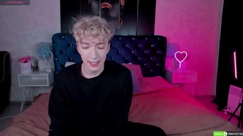 TrevorBenson online show from November 2025 08:58:02 AM