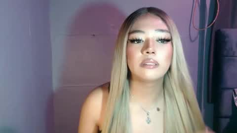 trexie_fucks15 online show from September 2025 06:24:02 PM