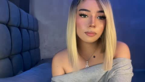 Snapshot of trexie_fucks15 chatting on July 2026 04:18:01 AM trexie_fucks15 online show from July 2026 04:18:01 AM