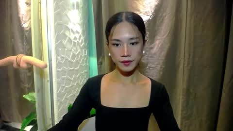 Snapshot of trexietemptress chatting on April 2026 08:04:02 AM Trexie online show from April 2026 08:04:02 AM