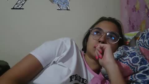 triana_bell online show from April 2026 12:11:02 AM