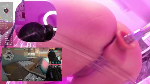 Snapshot of trianna__ chatting on January 2025 06:14:01 PM Trianna online show from January 2025 06:14:01 PM