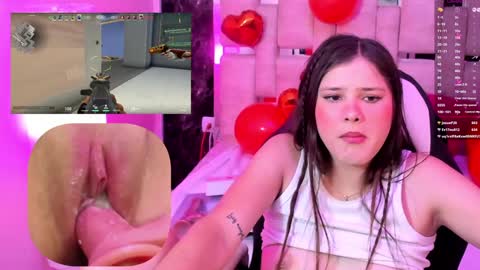 Snapshot of trianna__ chatting on February 2025 05:20:01 PM Trianna online show from February 2025 05:20:01 PM