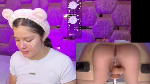 Snapshot of trianna__ chatting on December 2025 01:42:01 PM Trianna online show from December 2025 01:42:01 PM