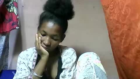 Snapshot of tricia9794 chatting on April 2026 06:13:01 AM tricia9794 online show from April 2026 06:13:01 AM