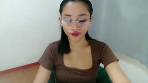 tricia_slut online show from September 2025 05:00:02 AM