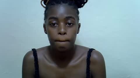 Snapshot of trickle_star chatting on February 2026 12:43:02 AM Asteric online show from February 2026 12:43:02 AM