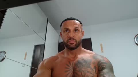 tridentmuscles online show from November 2025 11:16:01 PM