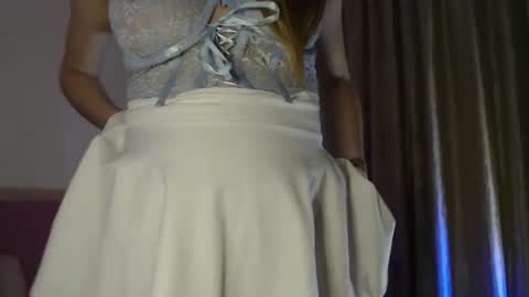 Snapshot of trioa chatting on November 2025 07:19:01 AM Tony and Kristina wait you everyday start 2230-0000 GMT online show from November 2025 07:19:01 AM