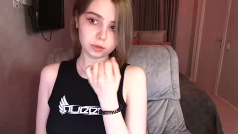 tripleprinces online show from March 2025 03:48:01 PM