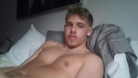 Snapshot of tripp_redmoore chatting on May 2026 03:27:01 PM Tripp Redmoore online show from May 2026 03:27:01 PM