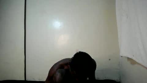 Snapshot of trisboo5 chatting on December 2024 11:08:02 AM Trisboo5 online show from December 2024 11:08:02 AM