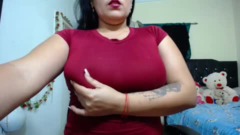 Snapshot of trisha_bai chatting on September 2025 01:49:01 AM Trisha online show from September 2025 01:49:01 AM