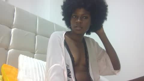 Snapshot of trishaelliee chatting on April 2026 10:11:01 PM trishaelliee online show from April 2026 10:11:01 PM