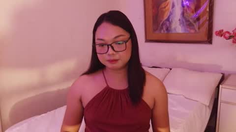 Snapshot of trishakera chatting on March 2026 01:15:02 PM trisha online show from March 2026 01:15:02 PM