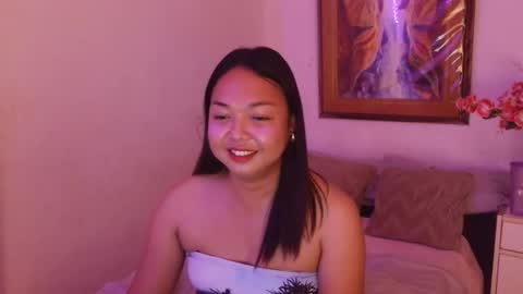 Snapshot of trishakera chatting on April 2026 02:12:02 AM trisha online show from April 2026 02:12:02 AM