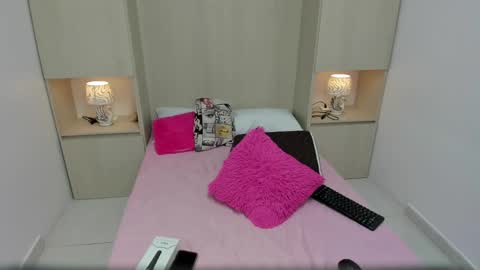 TRISHA online show from February 2025 04:01:02 AM