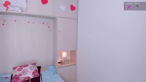 TRISHA online show from November 2025 04:32:02 AM