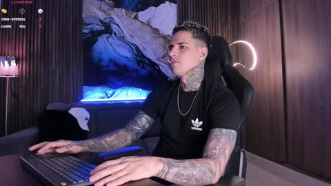 Alexander online show from January 2025 10:02:01 PM