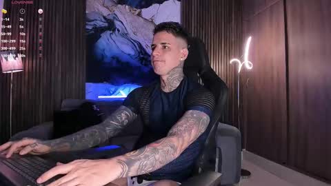 Alexander online show from October 2025 06:16:02 PM