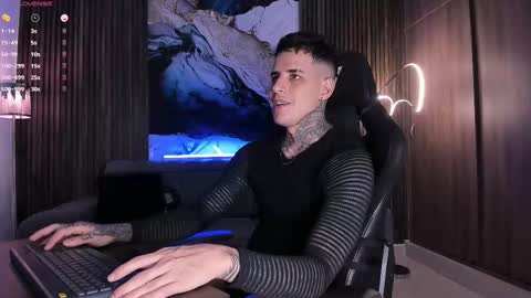 Alexander online show from October 2025 09:50:02 PM