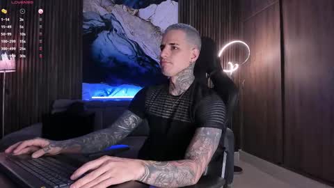 Alexander online show from October 2025 05:17:01 PM