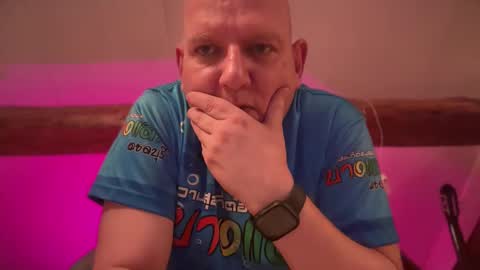 Snapshot of tritonspace chatting on April 2026 04:17:01 AM Triton online show from April 2026 04:17:01 AM