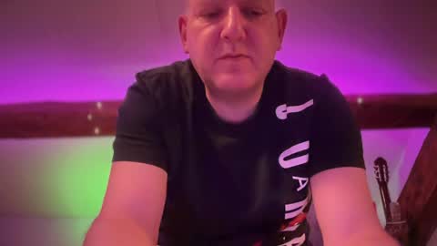 Snapshot of tritonspace chatting on April 2026 01:42:02 AM Triton online show from April 2026 01:42:02 AM