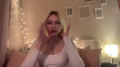 Trixi online show from July 2026 06:11:02 AM
