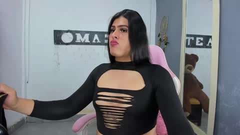 Snapshot of trixxynasty chatting on December 2024 12:23:01 AM trixxy online show from December 2024 12:23:01 AM