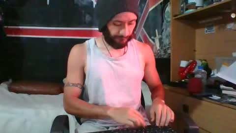 Snapshot of trizquelmen chatting on December 2024 06:34:01 PM Andrew online show from December 2024 06:34:01 PM