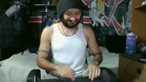 Snapshot of trizquelmen chatting on February 2025 12:31:01 PM Andrew online show from February 2025 12:31:01 PM