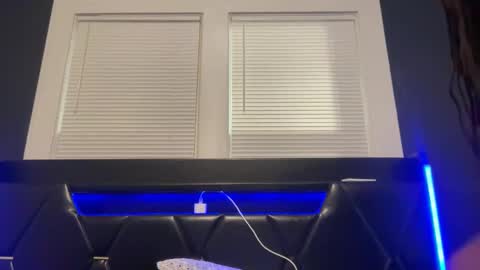 Trmdstrong online show from October 2025 06:31:01 AM