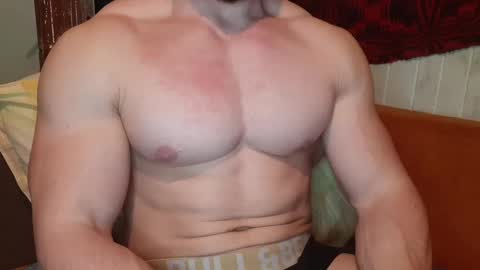 Troncq online show from February 2025 07:32:02 PM