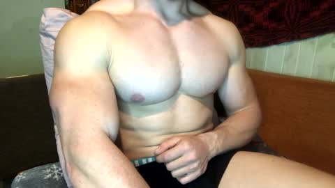 Troncq online show from March 2025 05:39:02 PM