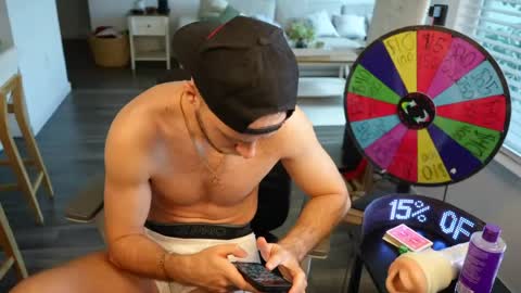 Snapshot of troy_greenxo chatting on June 2026 09:35:02 PM Troy Green online show from June 2026 09:35:02 PM