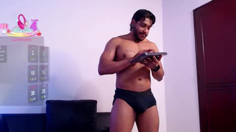 Snapshot of troy_lee1 chatting on March 2026 04:48:01 PM online show from March 2026 04:48:01 PM