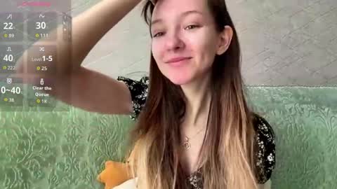 Snapshot of troybailly chatting on March 2026 08:07:01 AM Hello Viola here Help me to make 50 thumbs up 333 online show from March 2026 08:07:01 AM