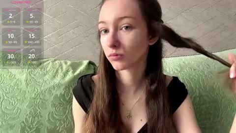 Snapshot of troybailly chatting on April 2026 10:03:02 AM Hello Viola here Help me to make 50 thumbs up 333 online show from April 2026 10:03:02 AM