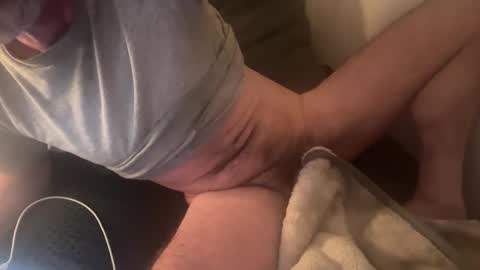 troynyou online show from October 2025 12:03:01 PM