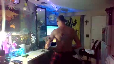 Snapshot of troystack41 chatting on November 2025 04:02:02 AM troystack41 online show from November 2025 04:02:02 AM