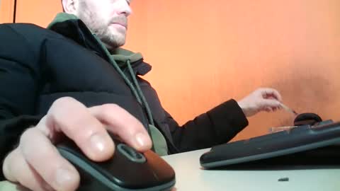 truble_78 online show from February 2025 12:39:01 PM