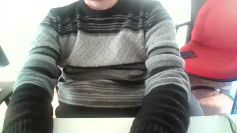 Snapshot of truble_again chatting on April 2026 03:21:01 PM truble_again online show from April 2026 03:21:01 PM