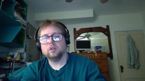 Snapshot of true_manofworth chatting on December 2024 04:33:02 AM HandicappedLaugher online show from December 2024 04:33:02 AM