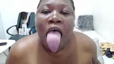 TrueBella30 online show from March 2025 12:23:01 PM