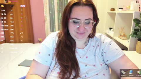 Snapshot of truly_goddess chatting on February 2025 03:39:01 PM Adelle online show from February 2025 03:39:01 PM