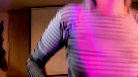 Cait online show from February 2025 03:10:02 AM