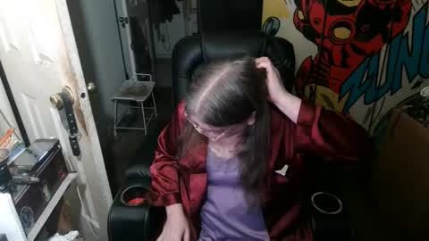 Snapshot of ts_anne chatting on April 2026 05:41:01 AM Anne online show from April 2026 05:41:01 AM